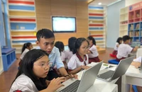 'Vì sao chỉ một chữ H trong bảng điểm, con không đạt danh hiệu học sinh xuất sắc?'