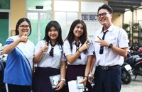 8 giờ sáng nay, công bố điểm thi tốt nghiệp THPT, mời bạn đọc tra cứu trên PLO.VN