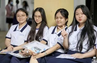 Phổ điểm môn tiếng Anh gây bất ngờ, cần thay đổi cách dạy và học ra sao?