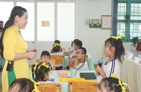 Trường tiểu học ứng dụng AI vào tiết học ra sao?