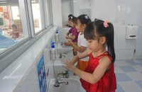 Số ca mắc tay chân miệng tăng, Sở GD&ĐT TP.HCM thông báo khẩn