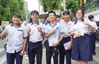Thi lớp 10 tại TP.HCM: Quy mô lớn chưa từng có, đề thi phân hoá ra sao?