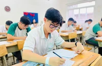 Thi tốt nghiệp THPT năm 2026: Hơn 1.700 thí sinh TP.HCM miễn bài thi ngoại ngữ