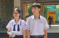 Thi tốt nghiệp THPT: Đề và gợi ý giải đề các môn tự chọn 
