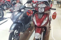 Honda Vision, SH Mode, Air Blade lại tăng giá mạnh