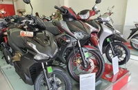 Honda Air Blade bất ngờ bán thấp hơn giá niêm yết