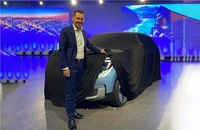 Ford lộ diện chiếc xe điện đầu tiên của hãng 