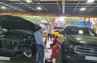 Xe ô tô độ nội, ngoại thất 'dễ thở' hơn khi đăng kiểm