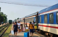 Vé tàu tết Nguyên đán 2024 còn nhiều trên toàn tuyến đường sắt