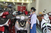 Sức mua đã giảm nhưng người Việt vẫn mua gần 7000 xe máy mỗi ngày