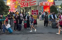 Gần 6.000 hành khách xông đất Ga Sài Gòn