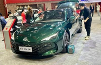 Ô tô Trung Quốc ồ ạt nhập khẩu vào Việt Nam