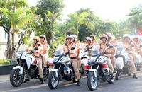 Cảnh sát Giao thông TP.HCM đảm bảo lưu thông cho học sinh, sinh viên tựu trường