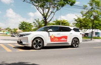 Thuê VinFast VF 9 đi chơi, chuyên gia công nghệ đánh giá đúng chuẩn mẫu 'xe chủ tịch'