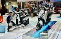 Thị trường xe máy điện Việt Nam đang 'soán ngôi' xe xăng?