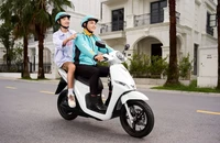 GSM miễn phí thuê, đổi pin 3 năm cho tài xế Xanh SM Bike