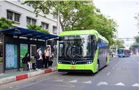 Miễn phí xe buýt tại TP.HCM: 'Đòn bẩy mềm' cho chuyển dịch đô thị xanh