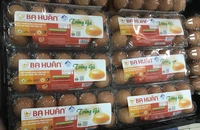 Dán tem truy xuất nguồn gốc thịt, trứng gia cầm