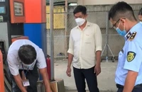 Chất lượng xăng có 'vấn đề', 1 cửa hàng bị phạt hơn 300 triệu