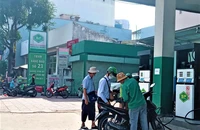 Vì sao một số công ty xăng dầu ở TP.HCM thiếu hàng cục bộ?