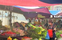 Tháng 1: Giá thịt quay, chả giò, nước mắm...tăng 