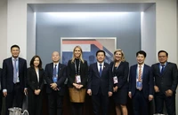Bộ trưởng Bộ Công thương làm việc cùng lãnh đạo tập đoàn Walmart. ẢNH: Bộ Công thương 