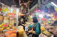 Khách đến chợ truyền thống mua sắm giảm mạnh, có ngành giảm đến 60%