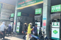 Tháng 4 chỉ số giá nhóm giao thông tăng cao nhất chủ yếu do giá xăng tăng. Ảnh: TÚ UYÊN