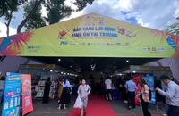 Hoa hậu H’Hen Niê: Tôi cũng mê sản phẩm giảm giá