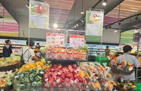 Rau củ quả tại siêu thị Aeon Long Biên-Hà Nội chiều ngày 11-9.