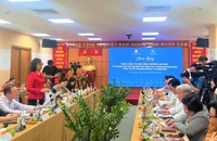 Doanh nghiệp bán lẻ lo giá thực phẩm Tết sẽ tăng vì... kẹt xe