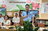 Quản lý thị trường nói gì về hàng hóa tồn không hóa đơn của tiểu thương 