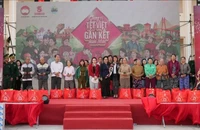 Khởi động chiến dịch 'Chung vị Tết Việt - Gắn kết muôn miền'
