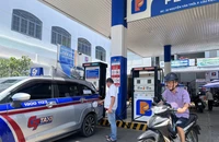 Nhà kinh doanh cố gắng trì hoãn tăng giá hàng hóa, đề xuất nhanh chóng miễn giảm thuế, phí 