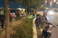 Cảnh sát xuyên đêm lặn tìm cô gái nhảy cầu chữ Y mất tích