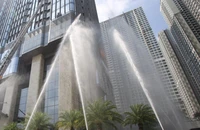 300 cảnh sát diễn tập PCCC tại tòa nhà Landmark 81