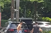 Xịt hơi cay, tấn công tài xế và người can ngăn bằng hung khí sau va chạm giao thông
