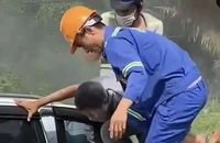 Công an tìm người hùng cứu người trong vụ tai nạn ở cầu Phú Mỹ
