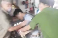Công an kịp ngăn vụ tưới xăng đòi đốt khu nhà trọ ở Thủ Đức