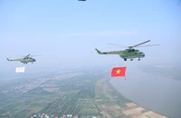 Video: Cận cảnh 'sứ giả bầu trời' luyện bay chào mừng Triển lãm Quốc phòng quốc tế Việt Nam 2024
