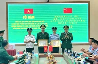 Biên phòng Lào Cai hội đàm với Biên phòng Hà Khẩu, Trung Quốc