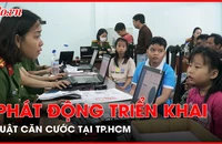 Triển khai Luật Căn cước tại TP.HCM: Nhiều phụ huynh hào hứng đưa con em đi làm căn cước