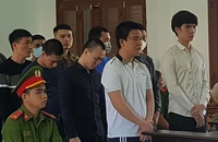 Giúp bạn đâm chết con nợ, bị phạt tù chung thân