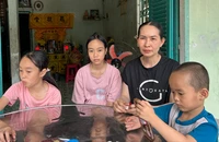 Vụ nữ sinh tử vong do tai nạn giao thông ở Vĩnh Long: Nỗi lòng người ở lại