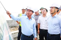 Chủ tịch UBND TP Đà Nẵng Phạm Đức Ấn tiếp tục thị sát 5 dự án trọng điểm 
