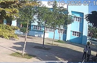 Giáo viên bị đồng nghiệp hành hung vì nhắc đỗ xe trong sân trường