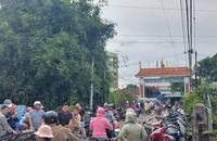 Người tâm thần chém 3 người trong gia đình thương vong