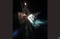 Tàu hộ vệ HTMS Sukhothai bị chìm ngoài khơi bờ biển tỉnh Prachuap Khiri Khan, Thái Lan vào ngày 18-12. Ảnh: HẢI QUÂN HOÀNG GIA THÁI LAN