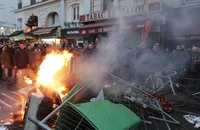 Nhóm biểu tình người Kurd đụng độ với cảnh sát sau vụ xả súng ở trung tâm Paris