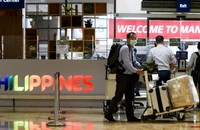Sự cố mất điện khiến Philippines phải tạm ngưng hàng trăm chuyến bay, đóng cửa không phận ngày 1-1. Ảnh: REUTERS